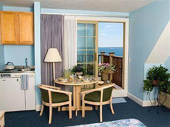 Seaside Inn Фалмът Екстериор снимка